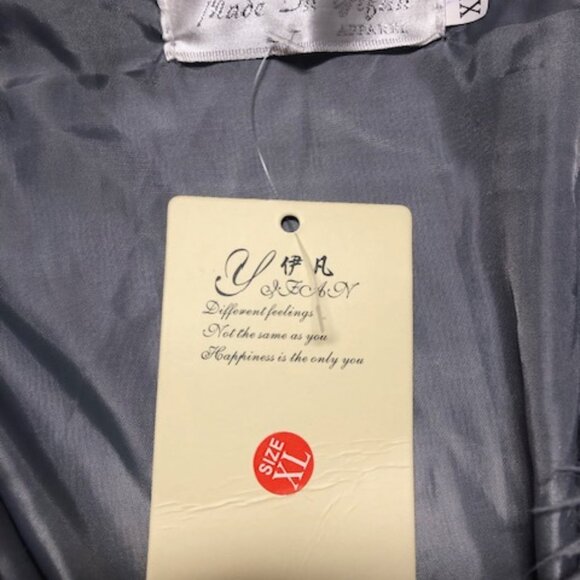 Gray Faux fur bolero jacket - Picture 2 of 3